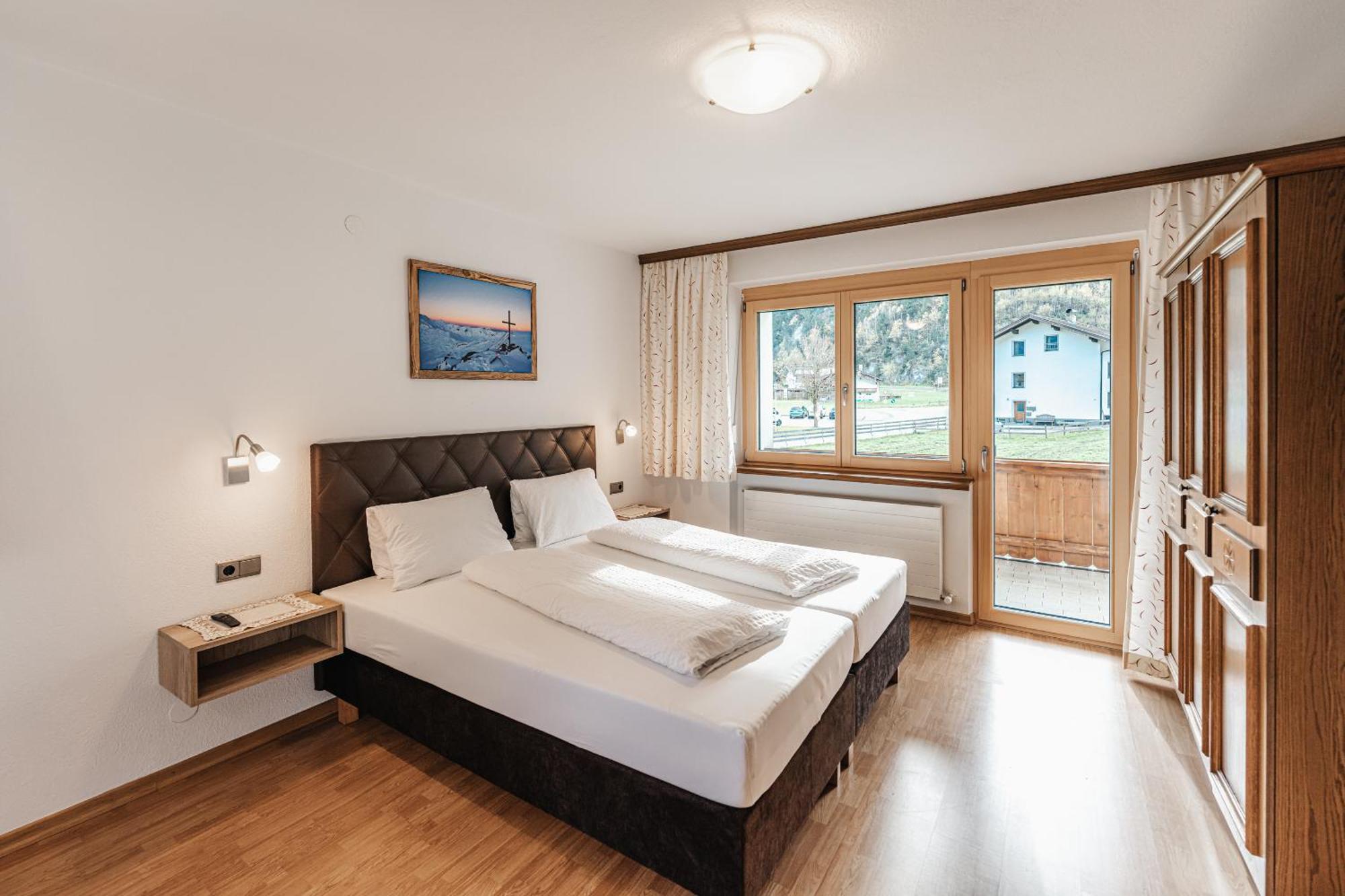 Alpenzeit Zillertal Apartments Zell am Ziller Zimmer foto